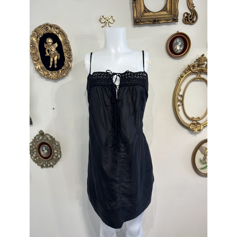 BCBGMaxazria Vintage Black 100% Silk Crochet Trim Slip Mini Dress Sz Large Flaws